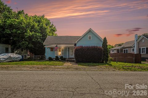 Photo of 148 S Davie Drive, Mocksville, NC 27028 (MLS # 4387415)