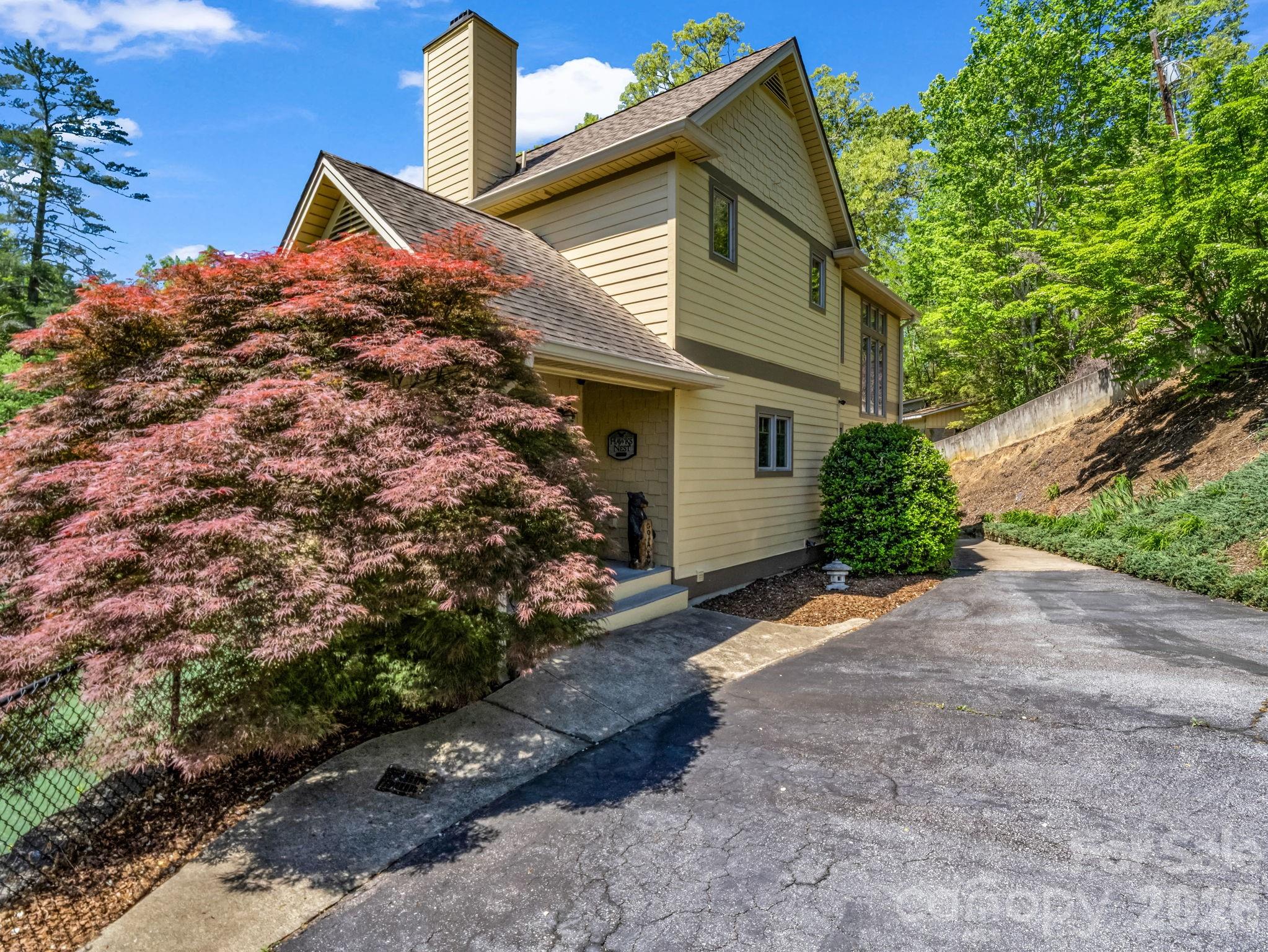 105 Tryon Bay Circle