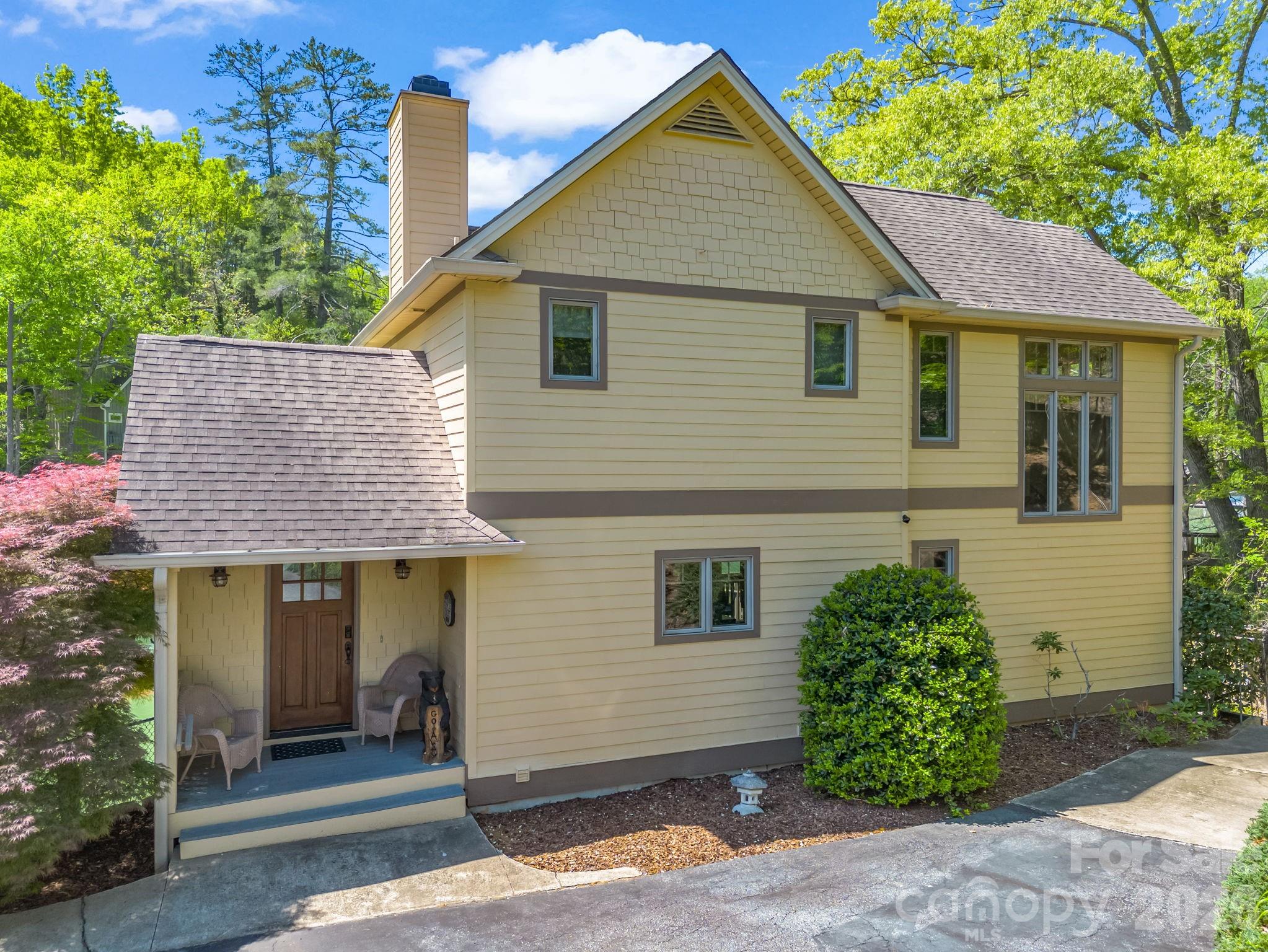 105 Tryon Bay Circle