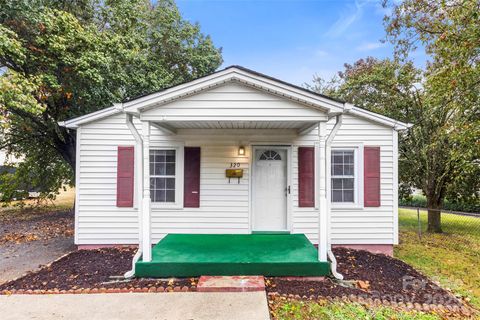 320 S Gaston Street Dallas NC 28034