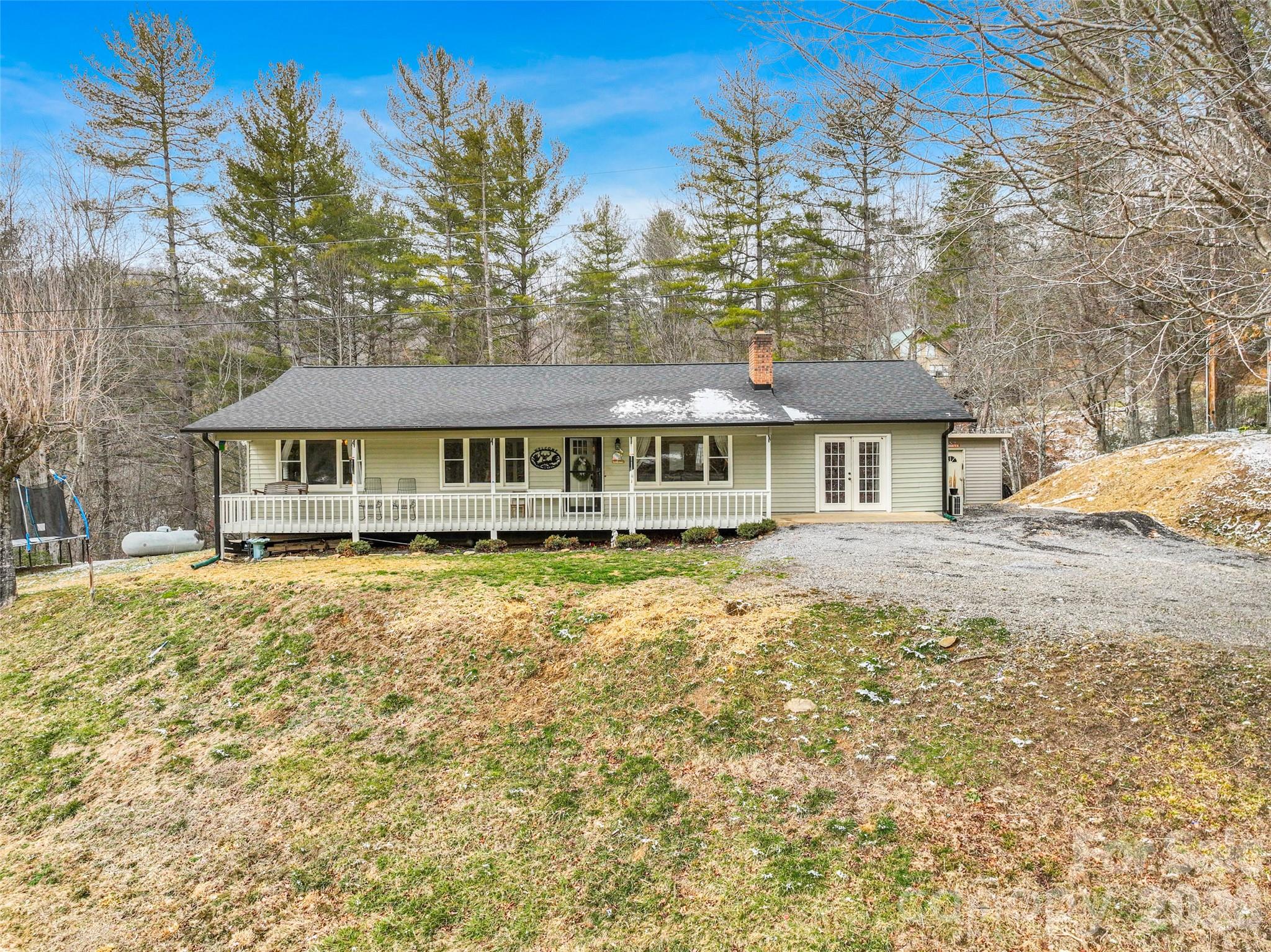 101 Hunters Ridge Road