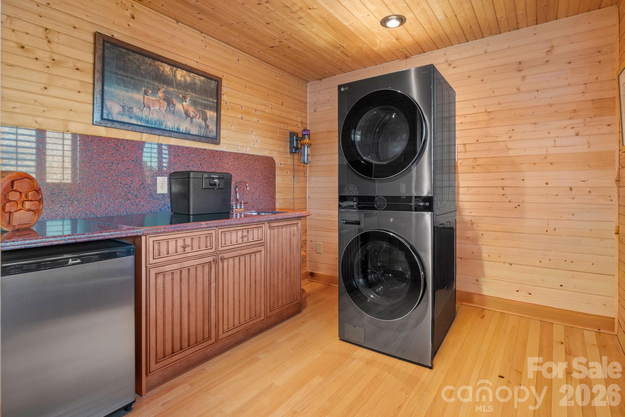 New River View - Residential