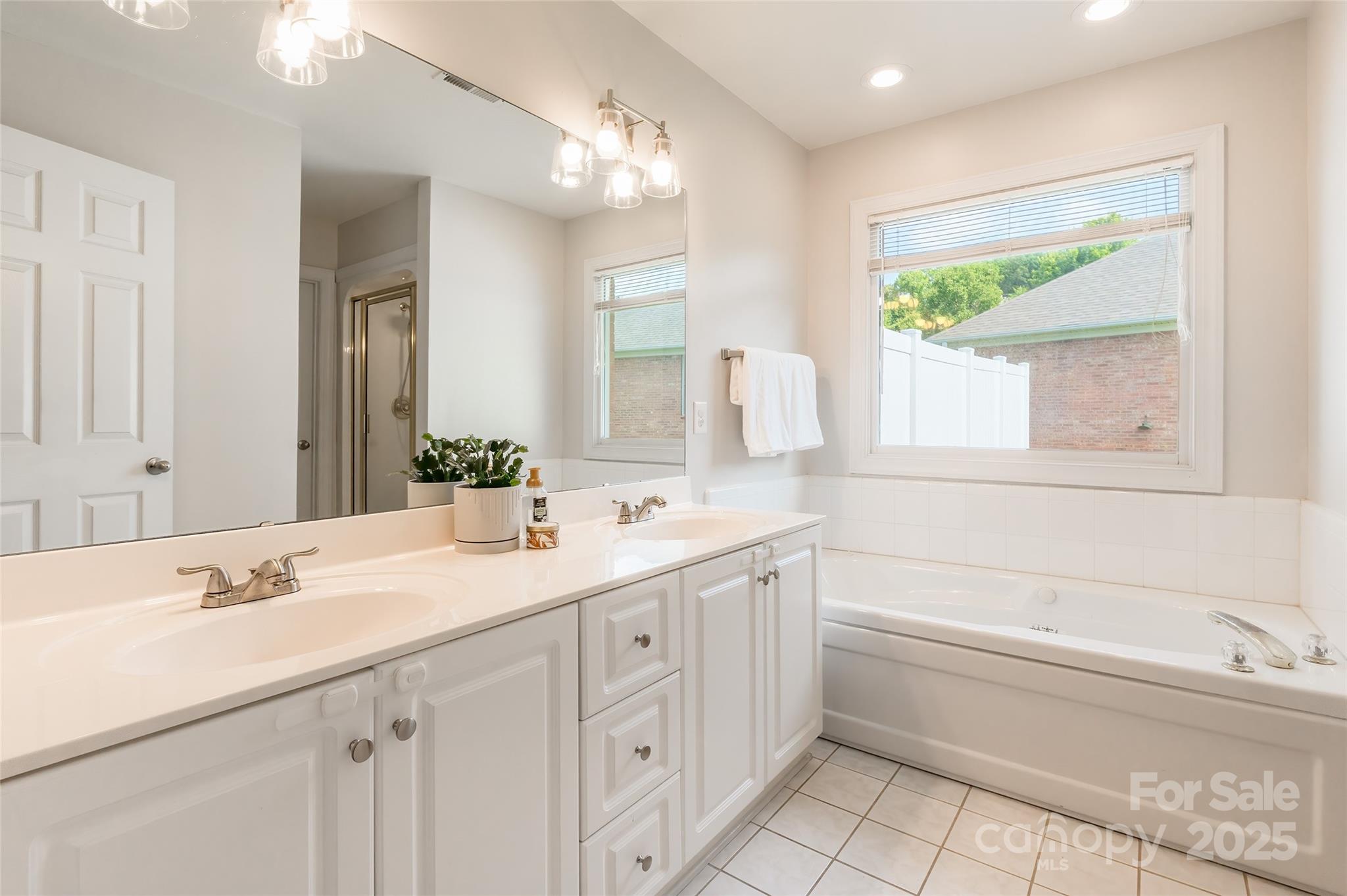 Creekside - Residential