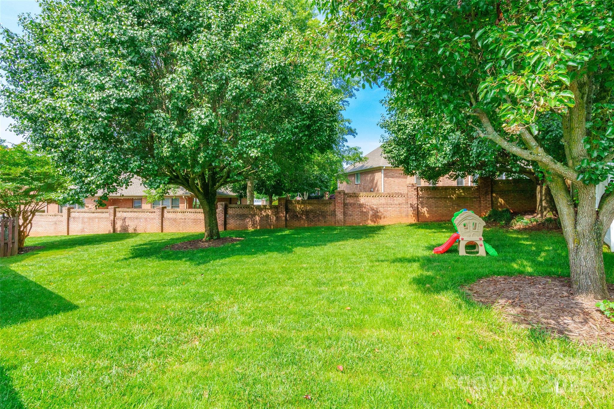 Creekside - Residential