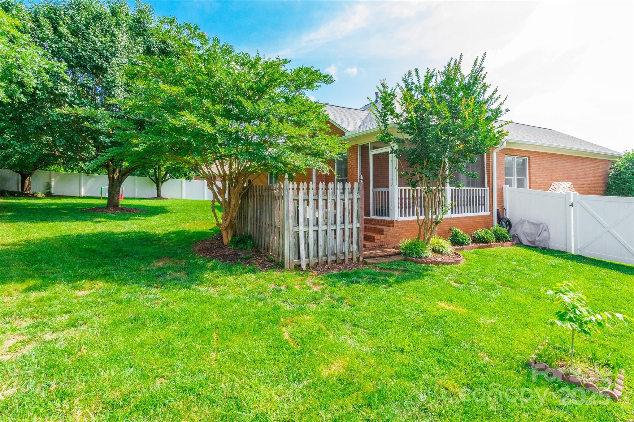 Creekside - Residential