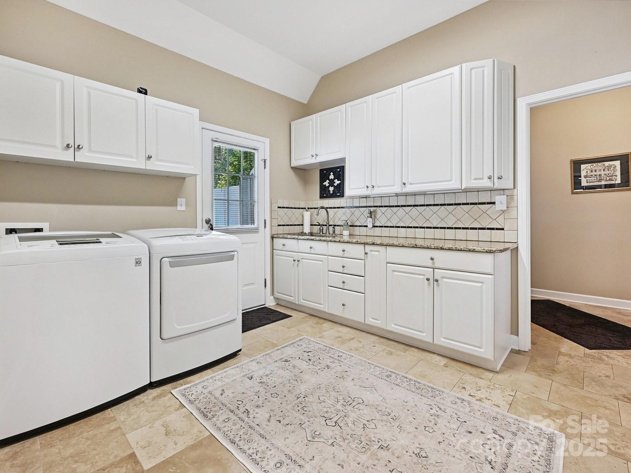 Wellgreen - Residential