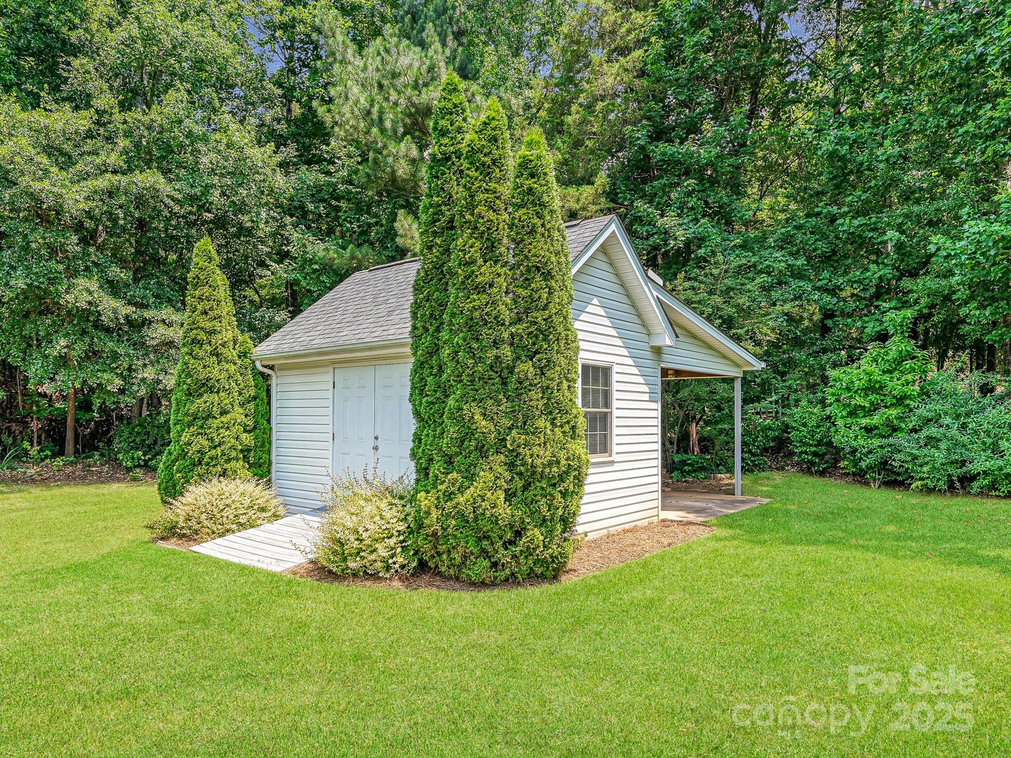 Wellgreen - Residential