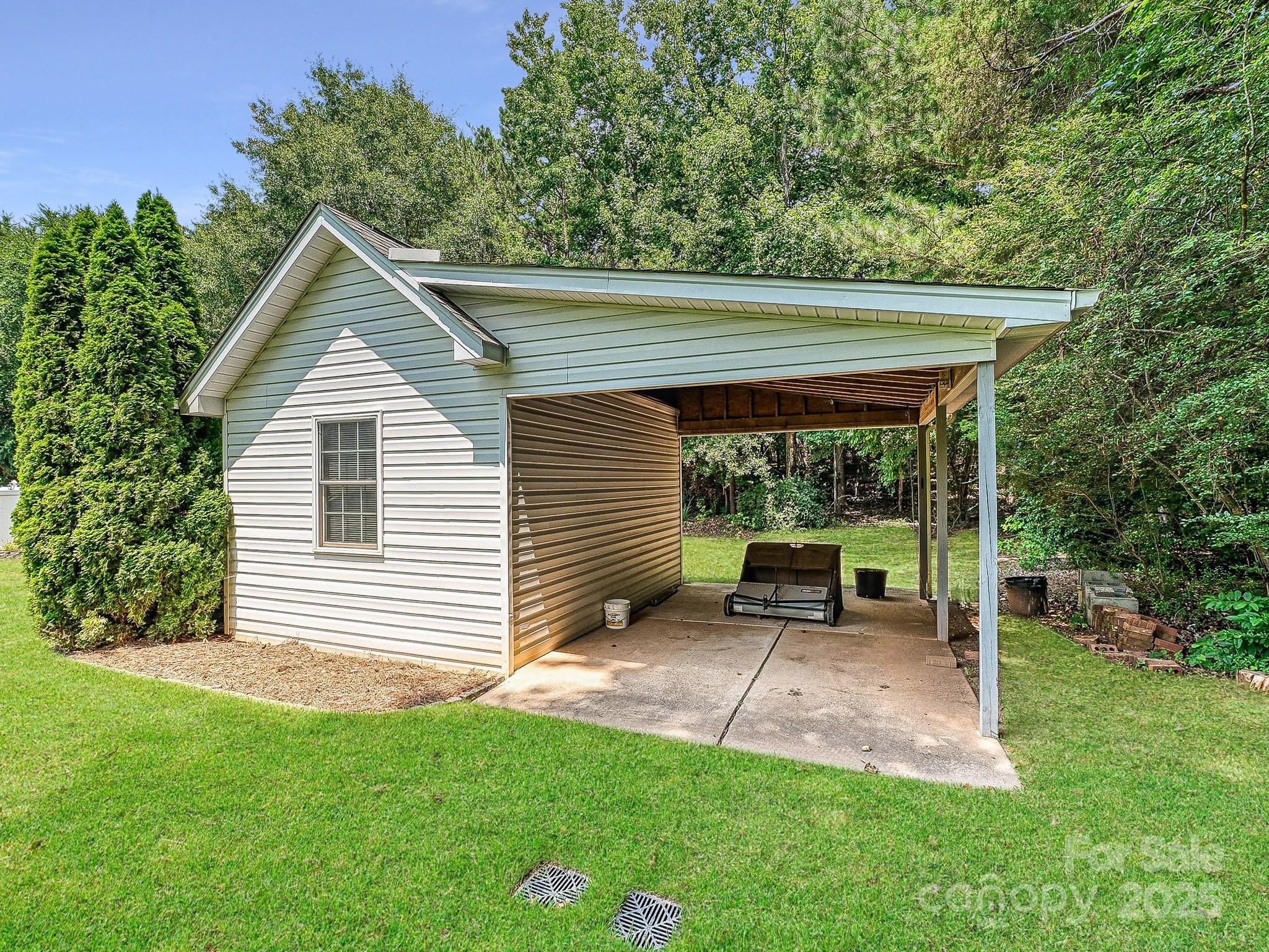 Wellgreen - Residential