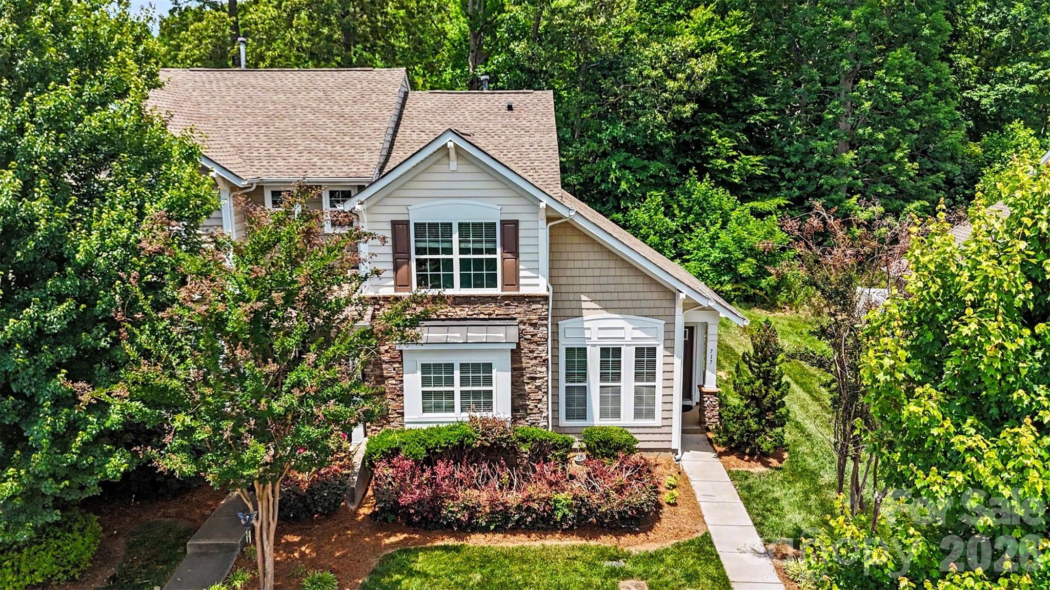 Waters Edge - Residential