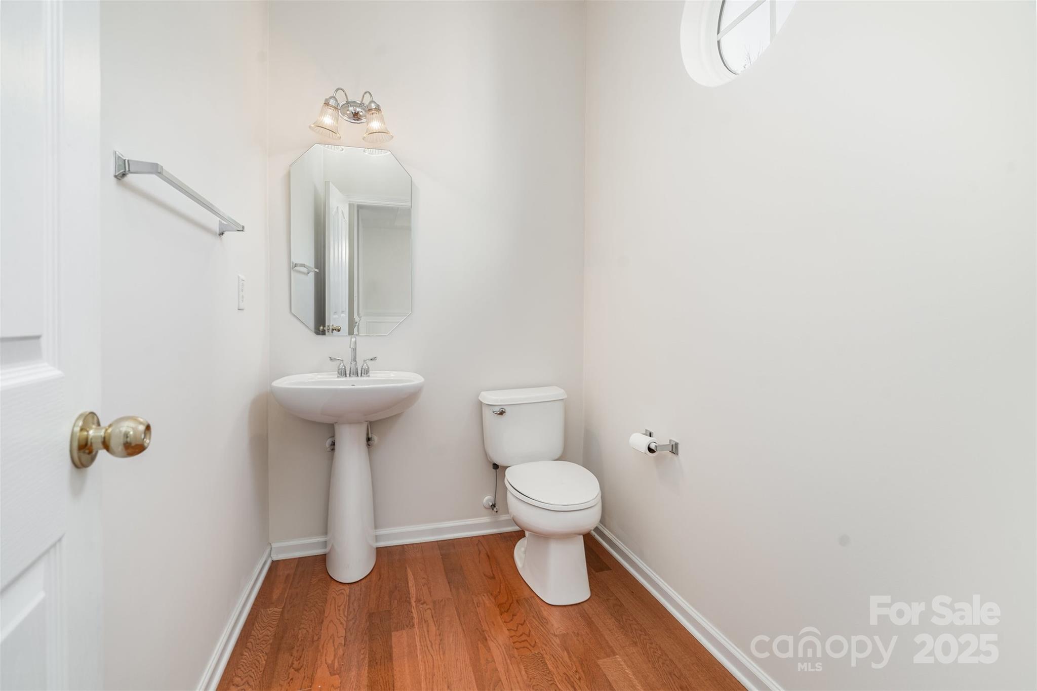 14418 Laurel Tree Lane