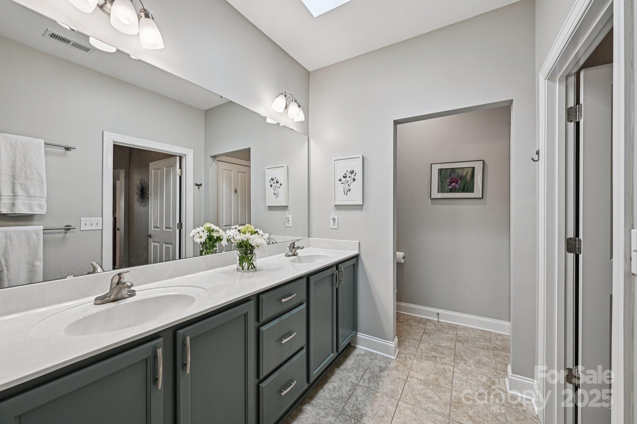 The Courtyards of Marvin - Residential