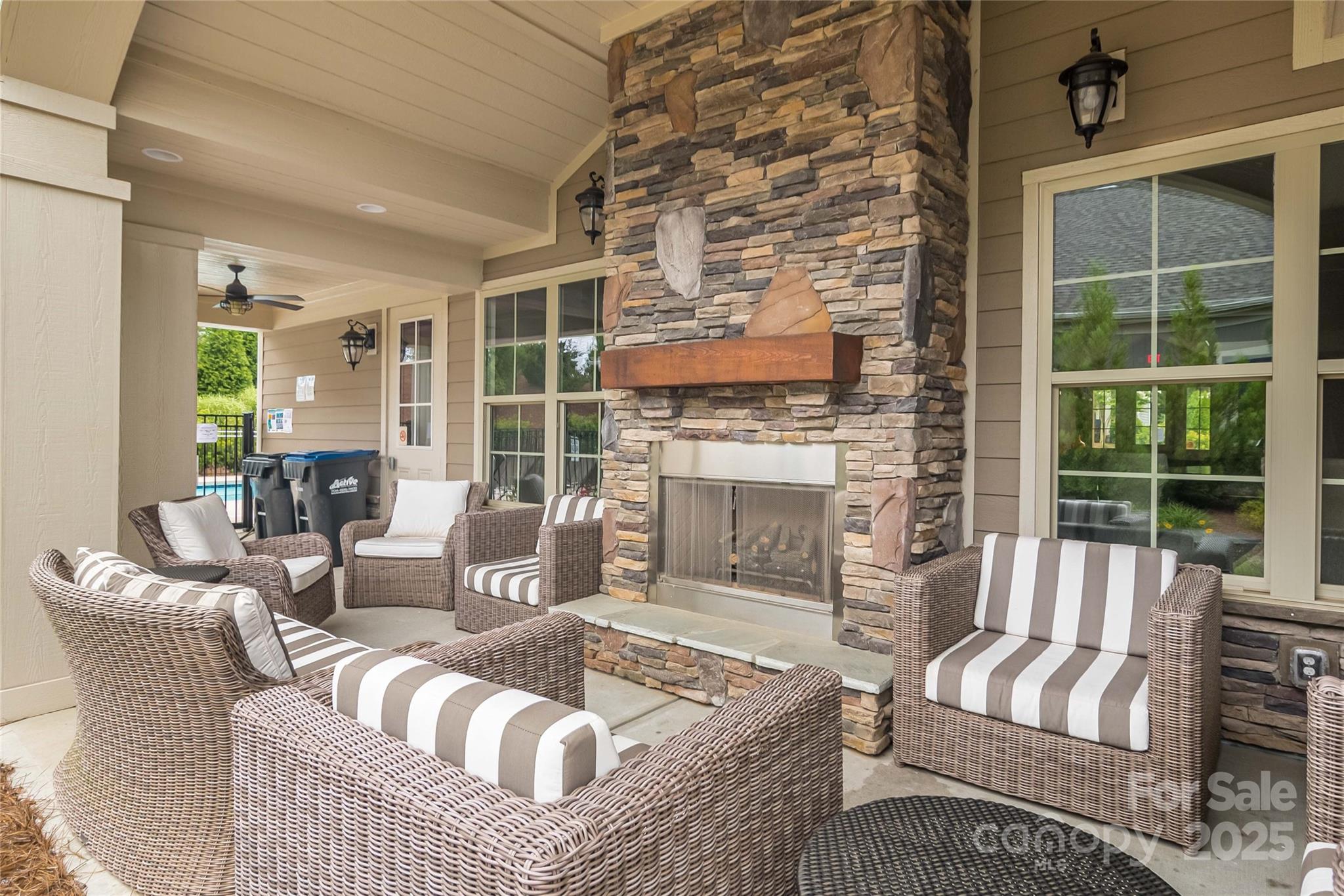 The Courtyards of Marvin - Residential