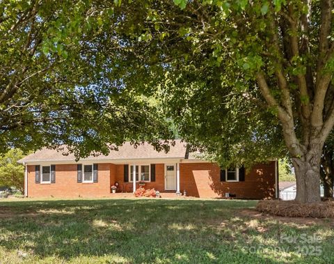 250 Log Barn Road Salisbury NC 28146