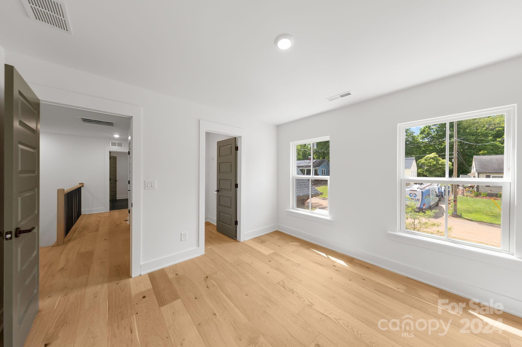 Enderly Park - Residential