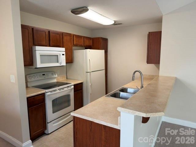 93 Foxden Drive 204