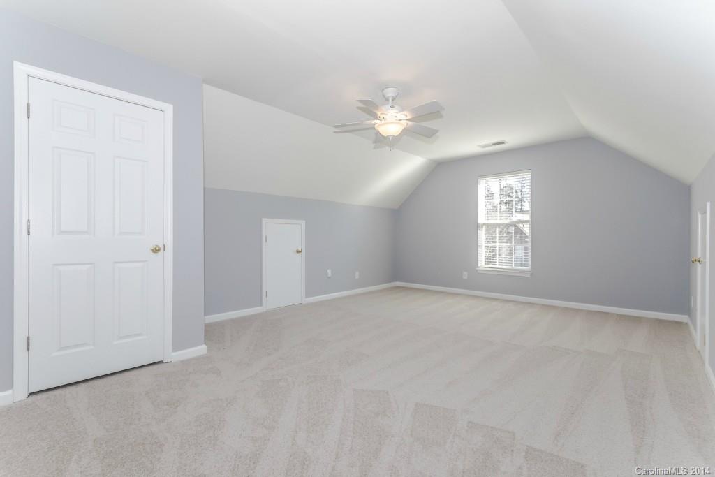 Highland Creek - Residential