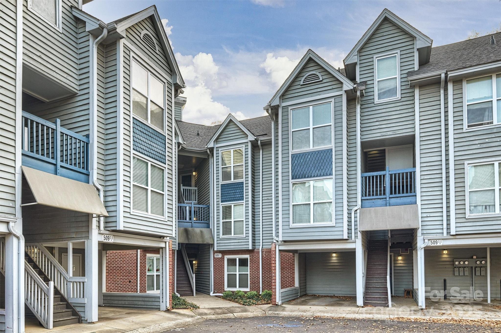 509 N Graham Street 3F