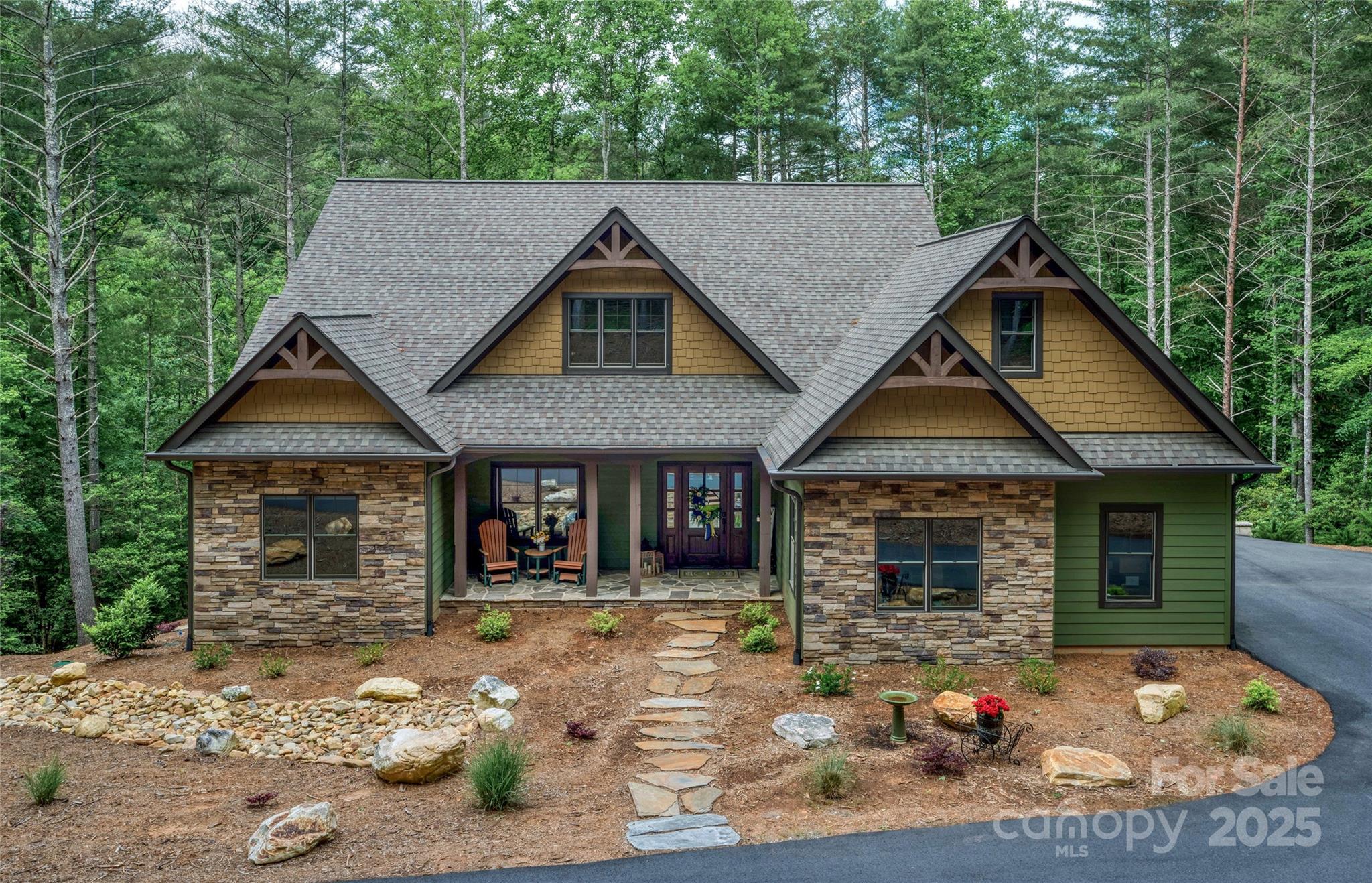 1003 Glory Drive 60