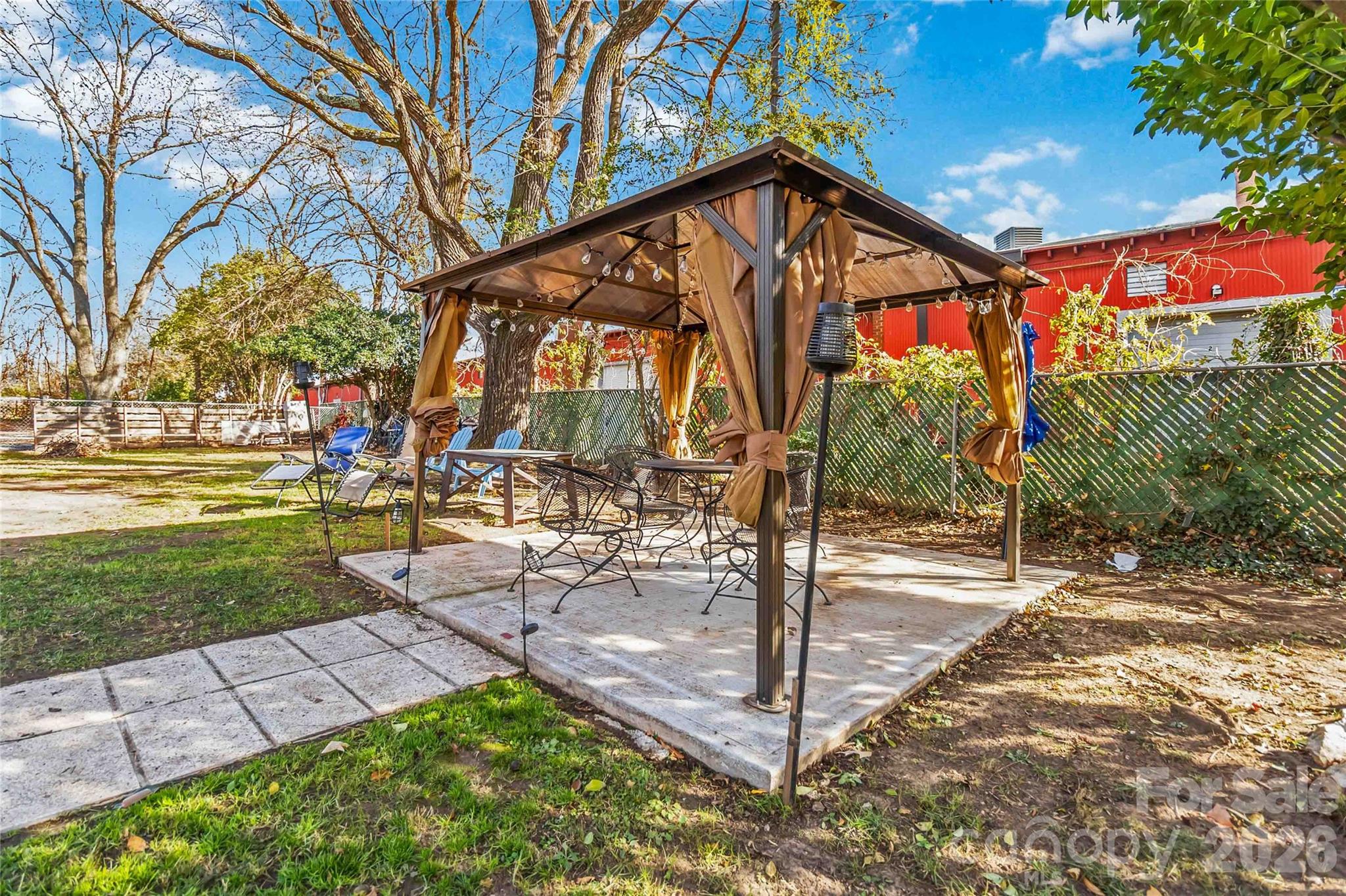 Steele - Residential