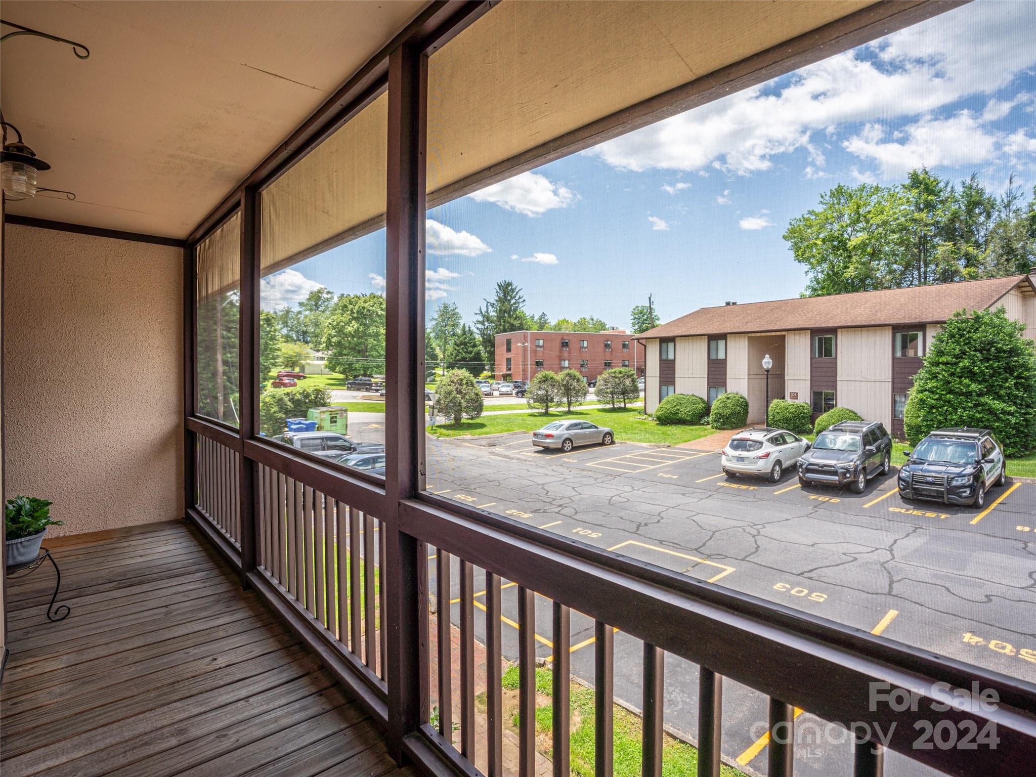 Shepard Square - Residential