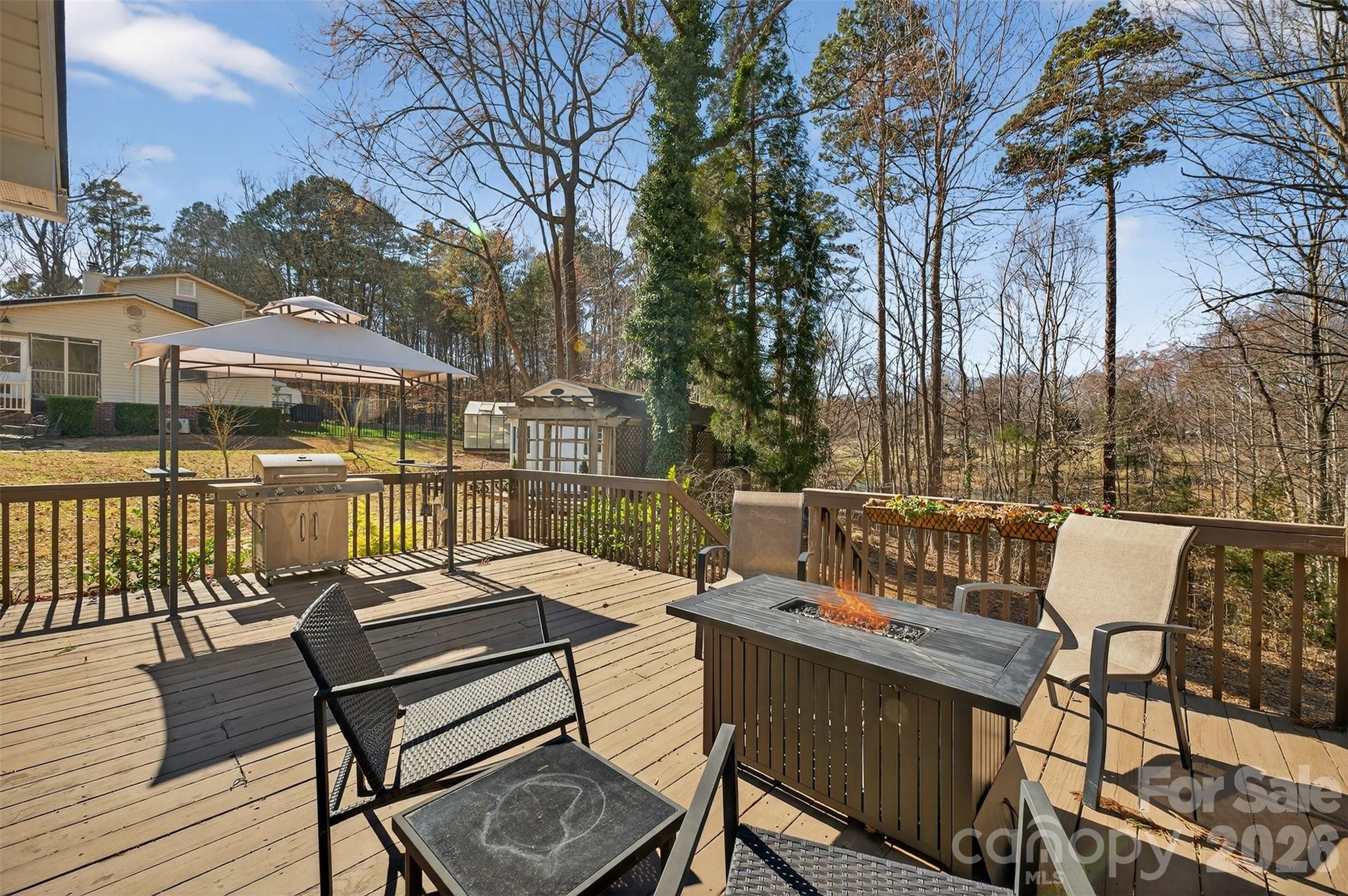 Sherwood Shores - Residential