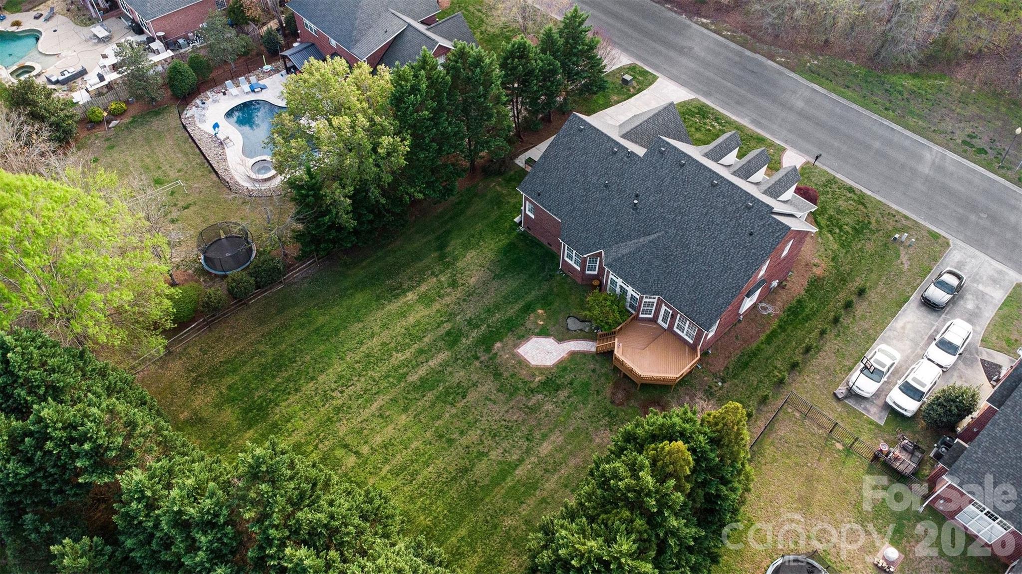 Willow Creek - Residential