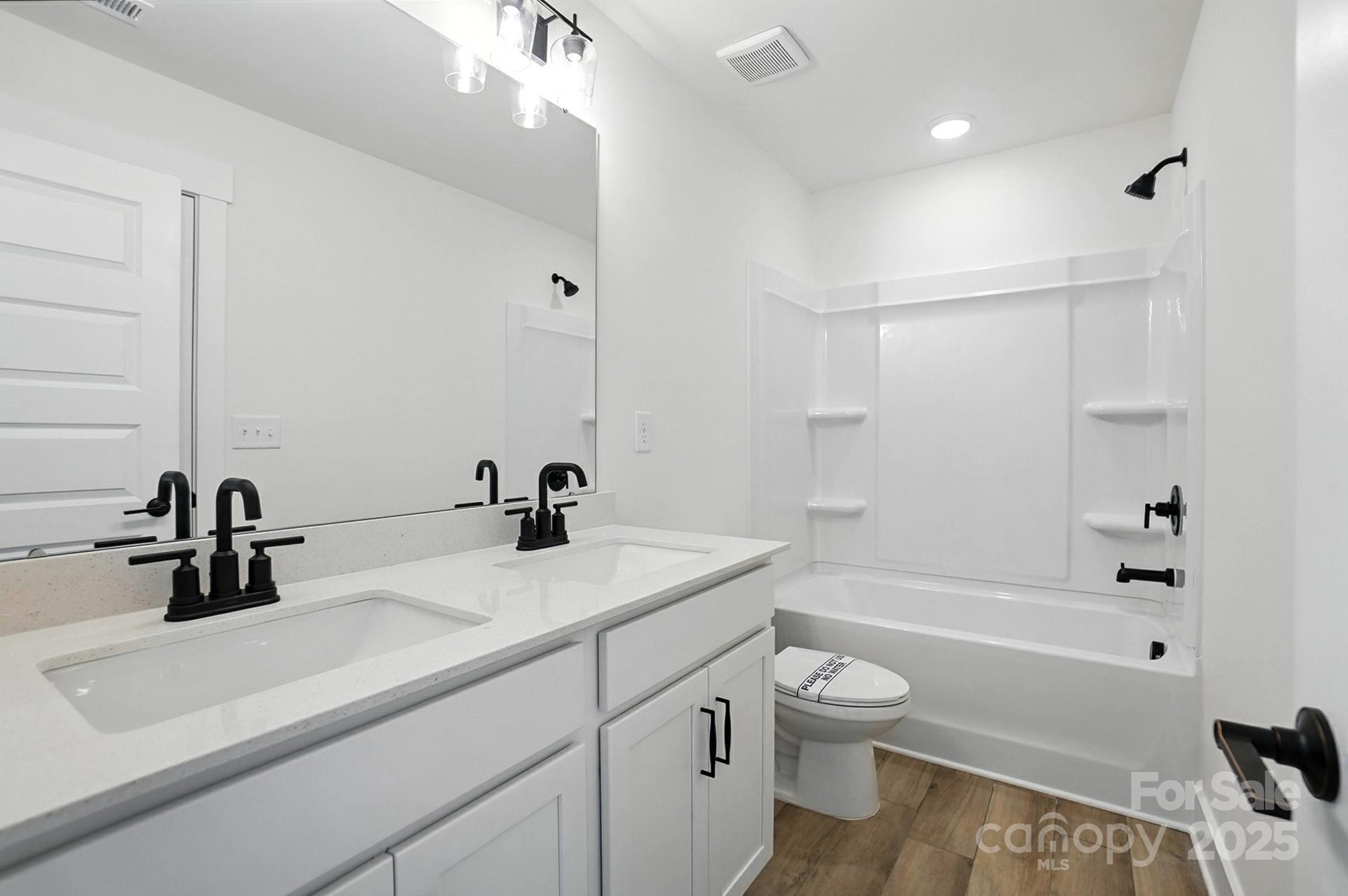 Laurelbrook - Residential