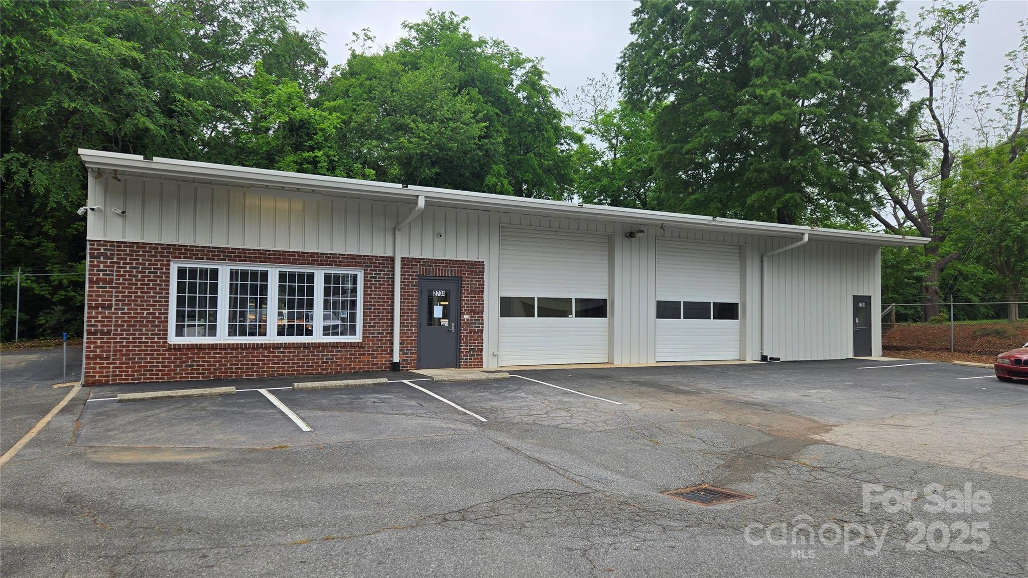 2704 S Main Street