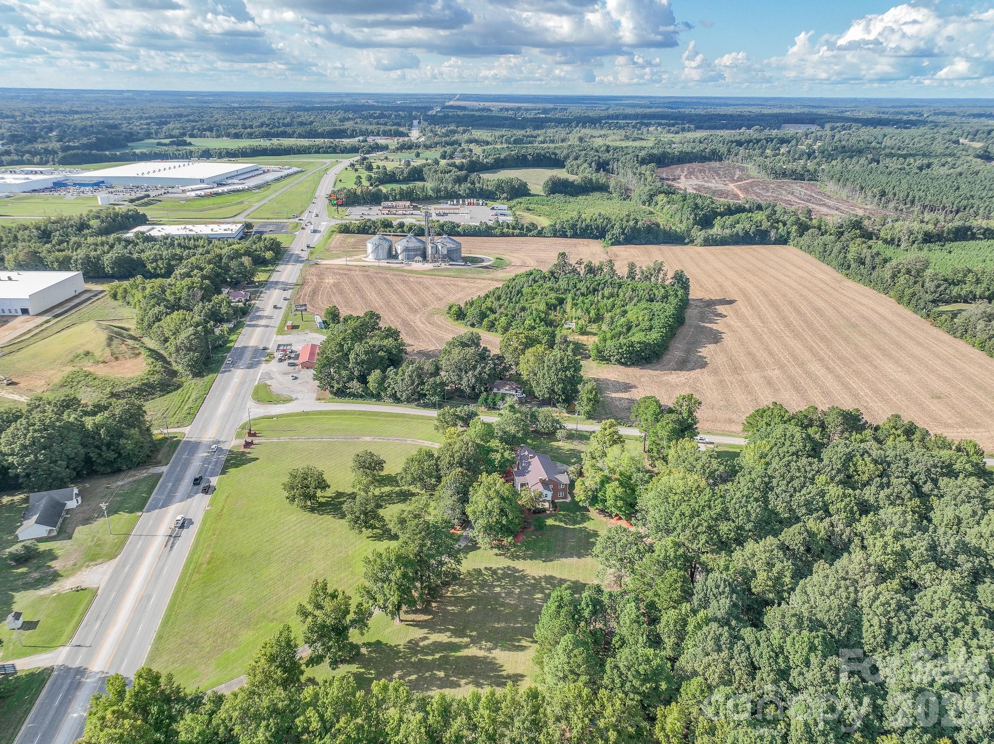 1814 Highway 601 Highway N