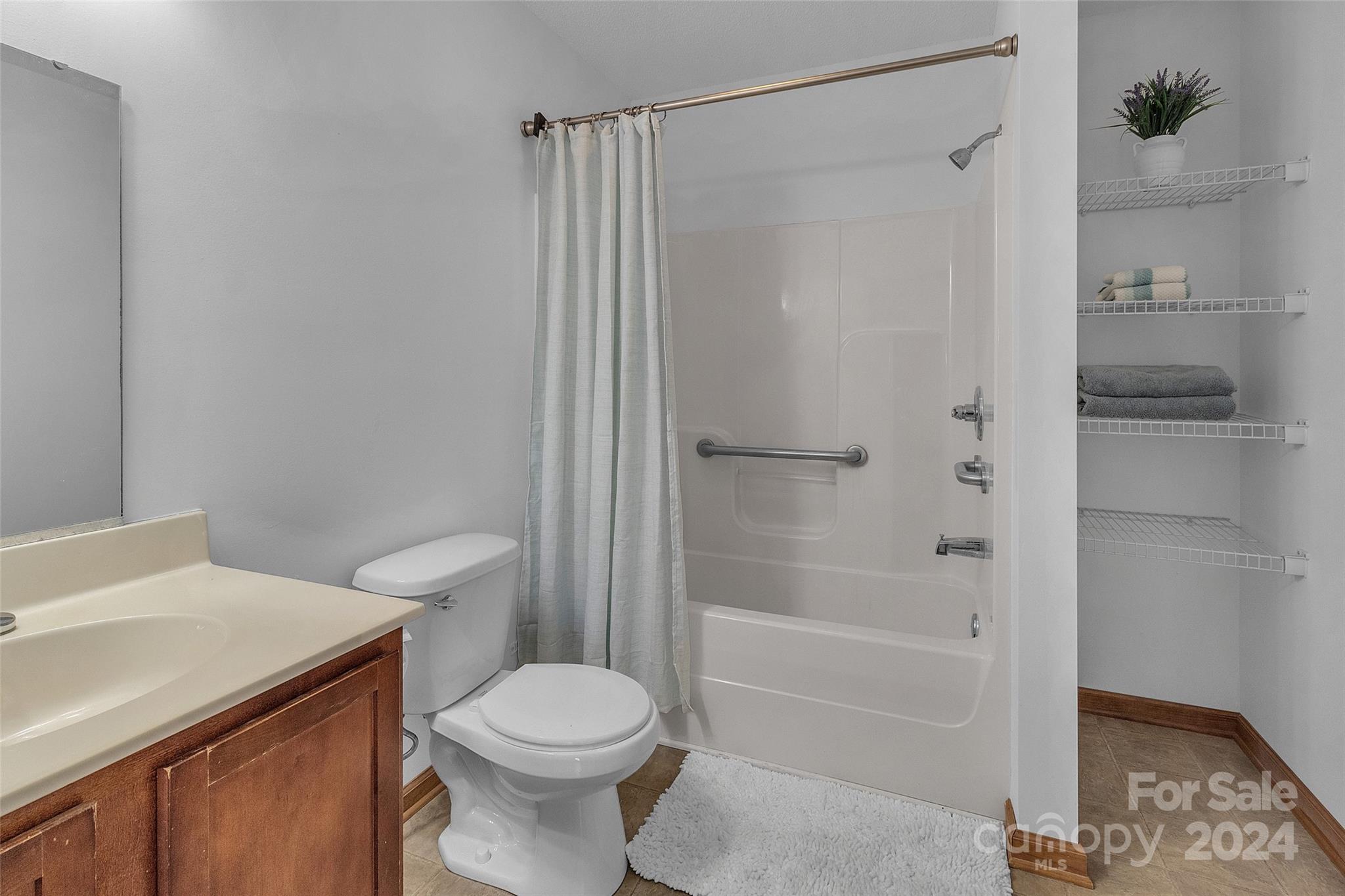 Enka Hills - Residential