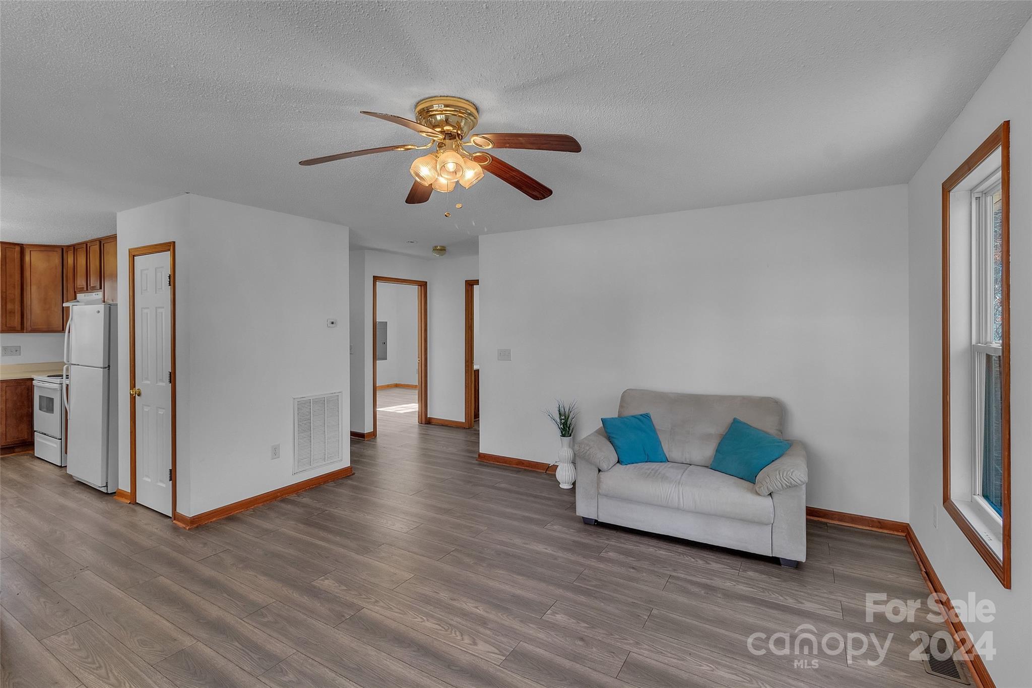 Enka Hills - Residential