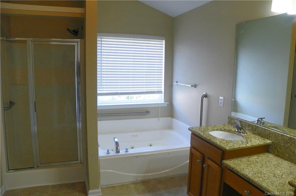 The Farm at Riverpointe - Residential