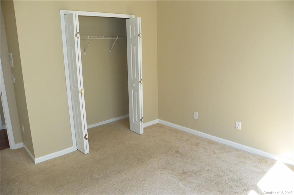 The Farm at Riverpointe - Residential