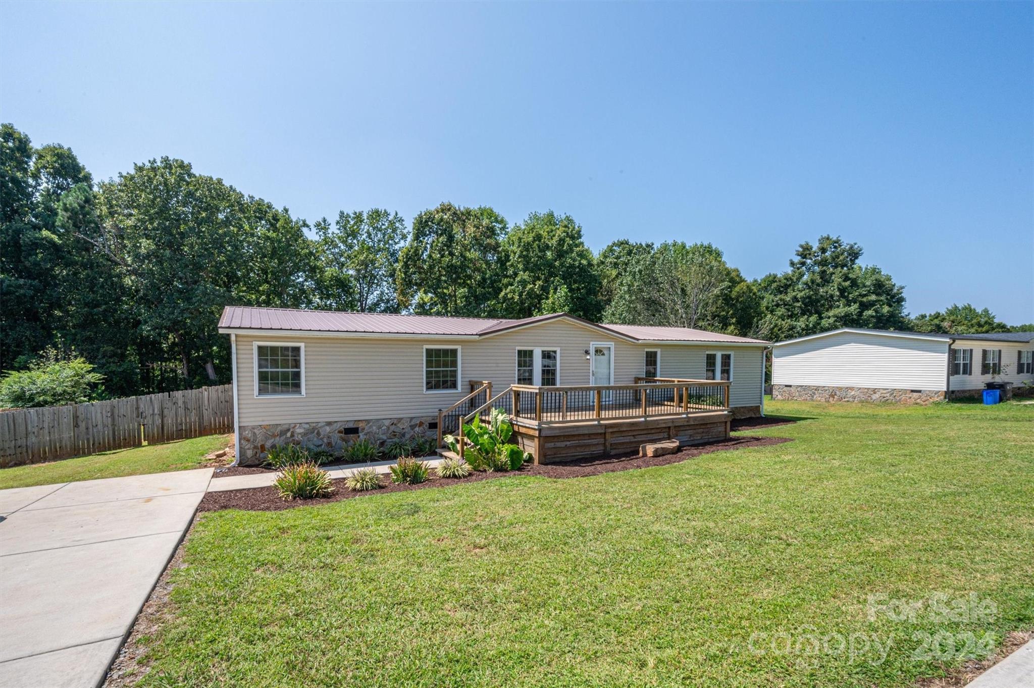 Applewood - Residential