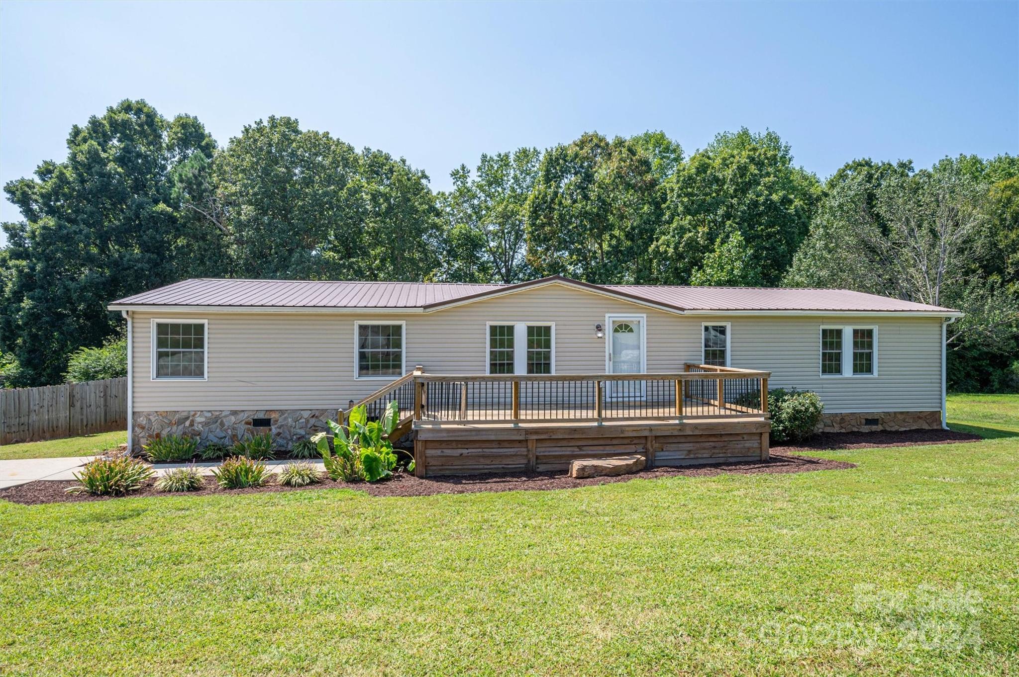 Applewood - Residential