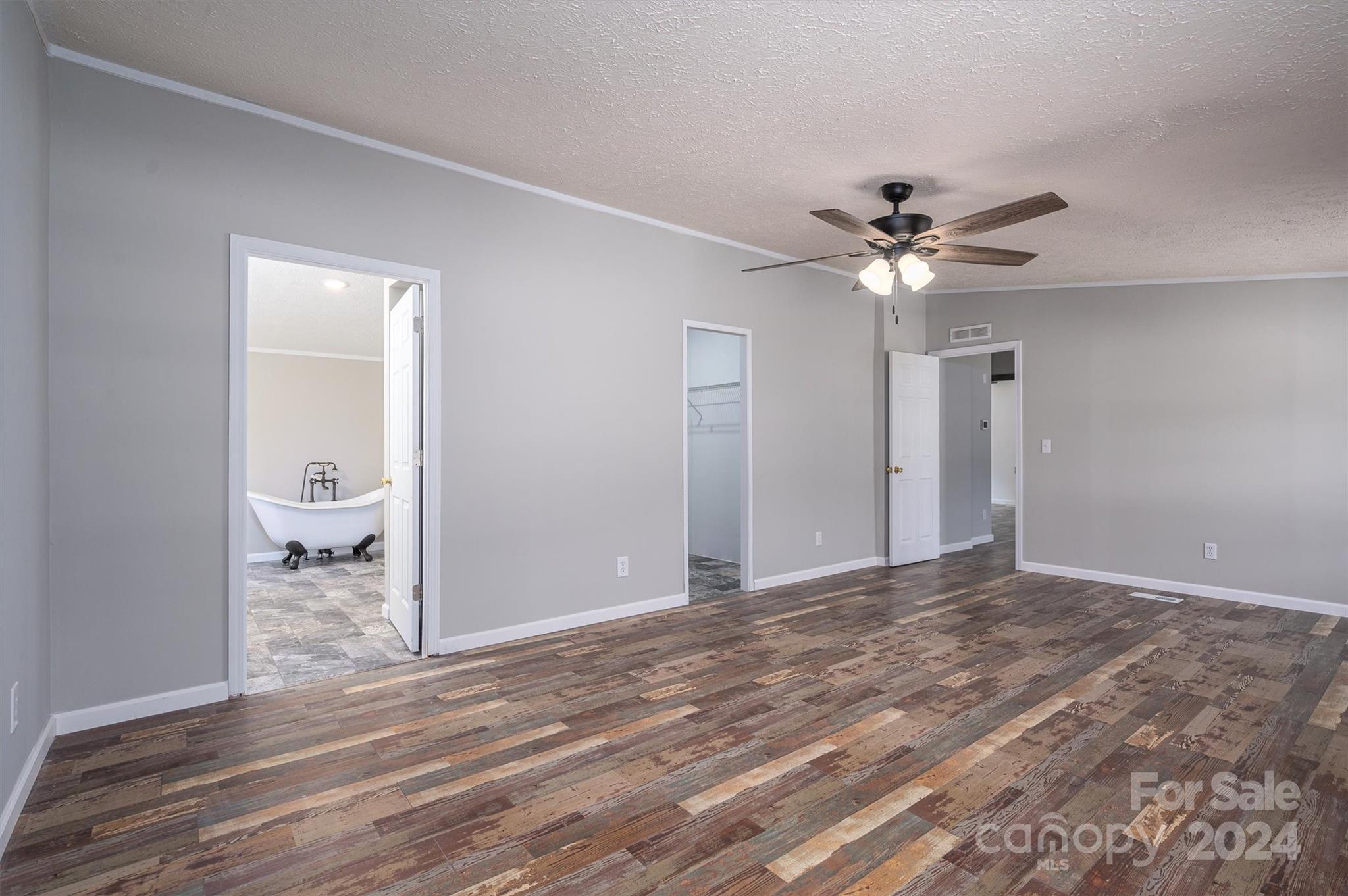 Applewood - Residential