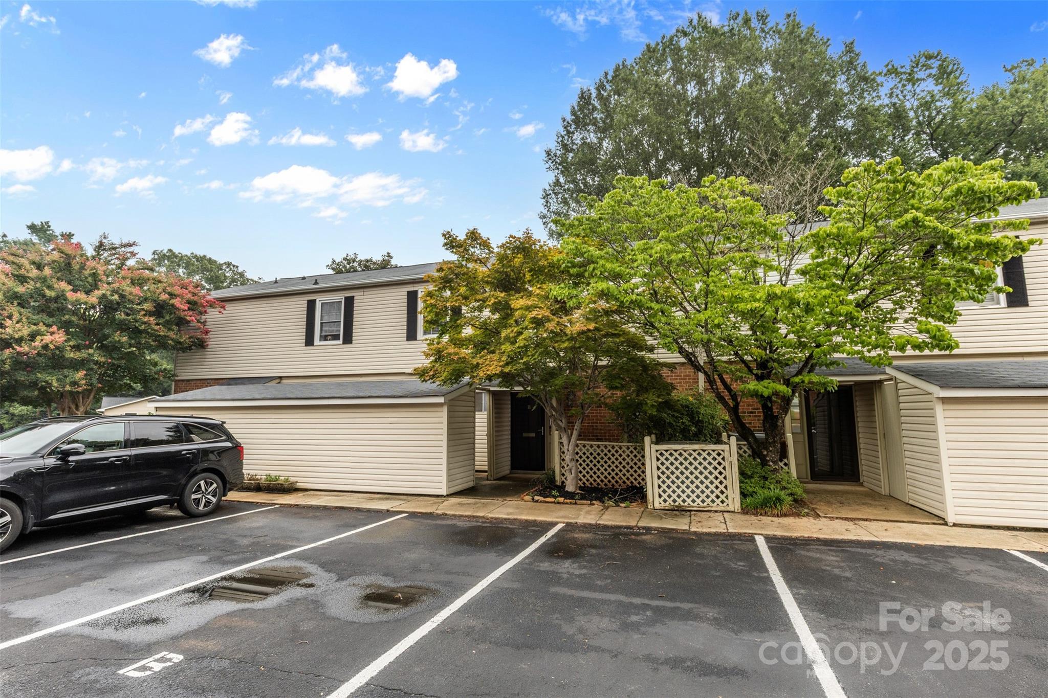 5909 Quail Hollow Road B