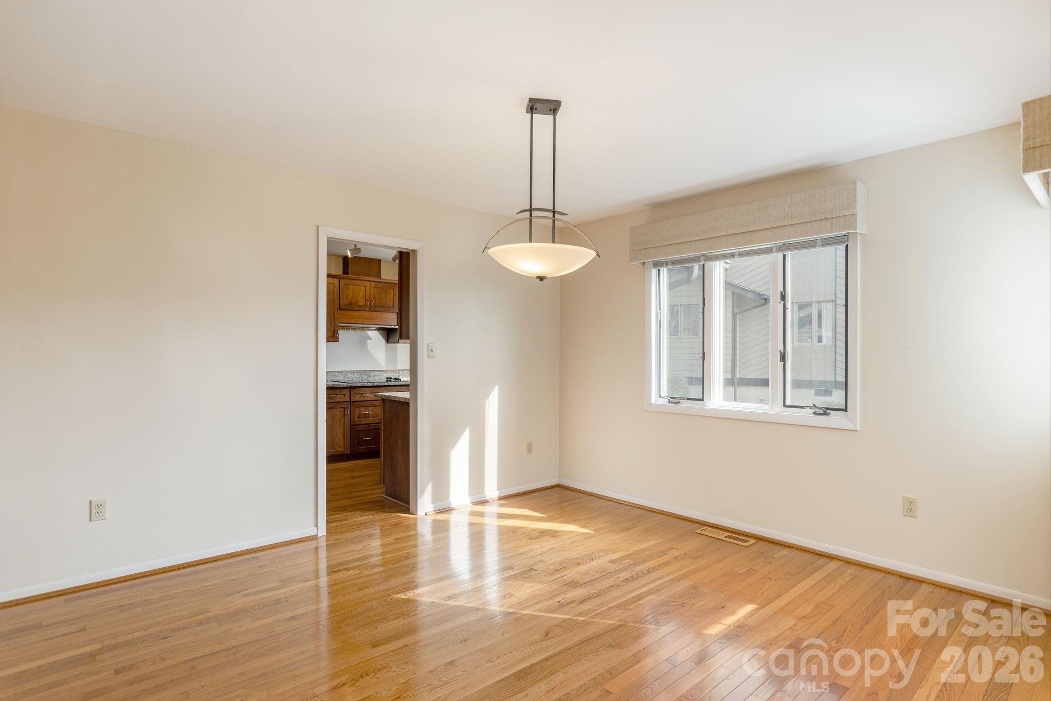 La Vista Village Condominiums - Residential