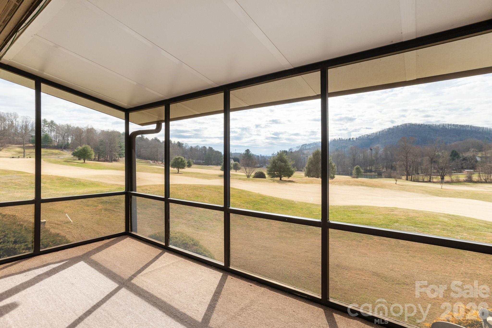 La Vista Village Condominiums - Residential