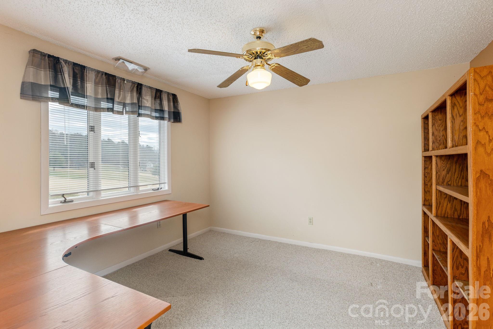 La Vista Village Condominiums - Residential