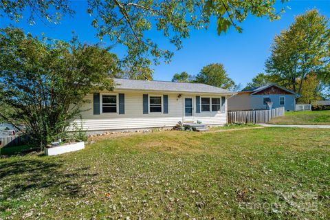 4 Boris Street Asheville NC 28806