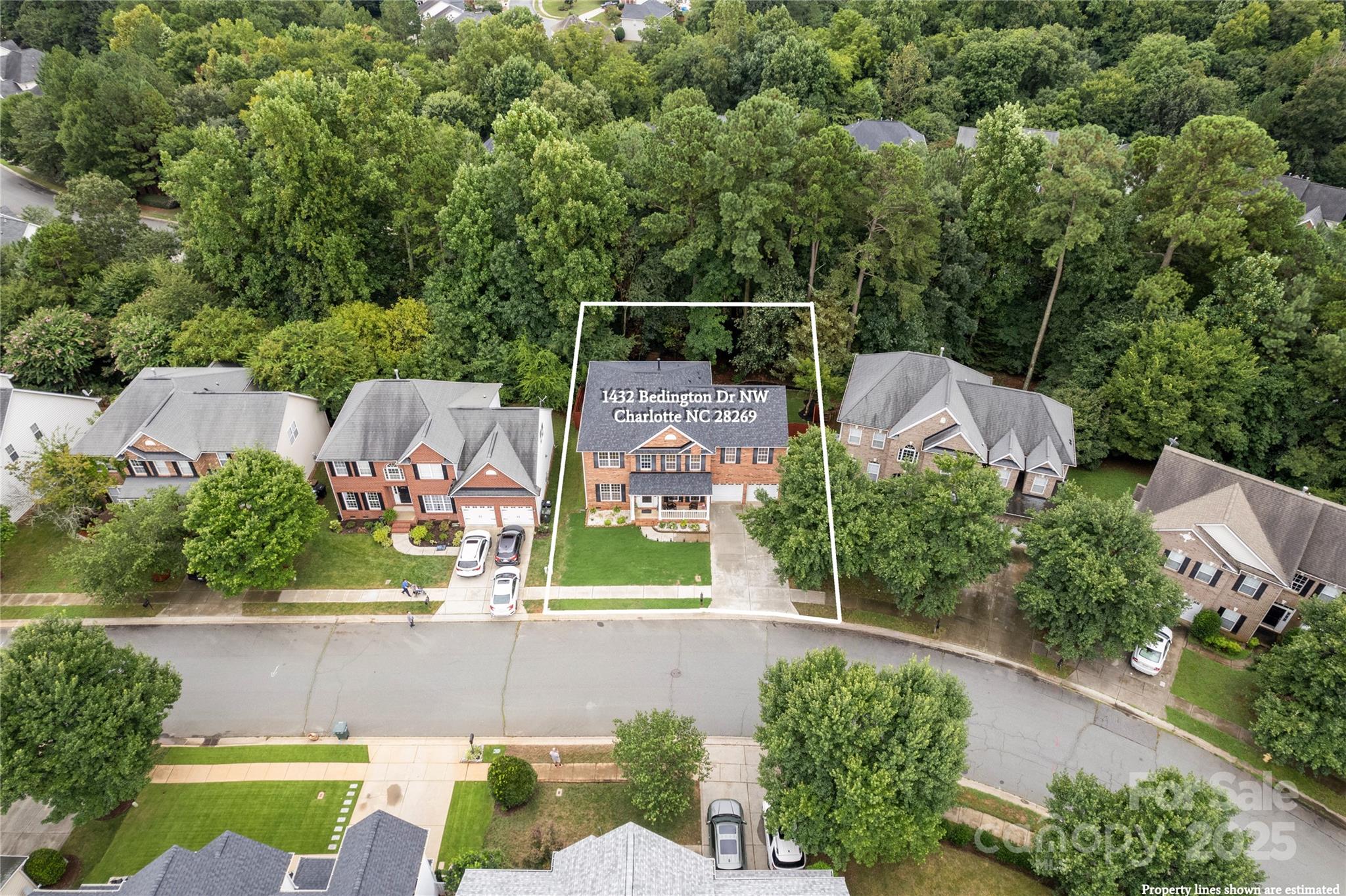 1432 Bedlington Drive NW