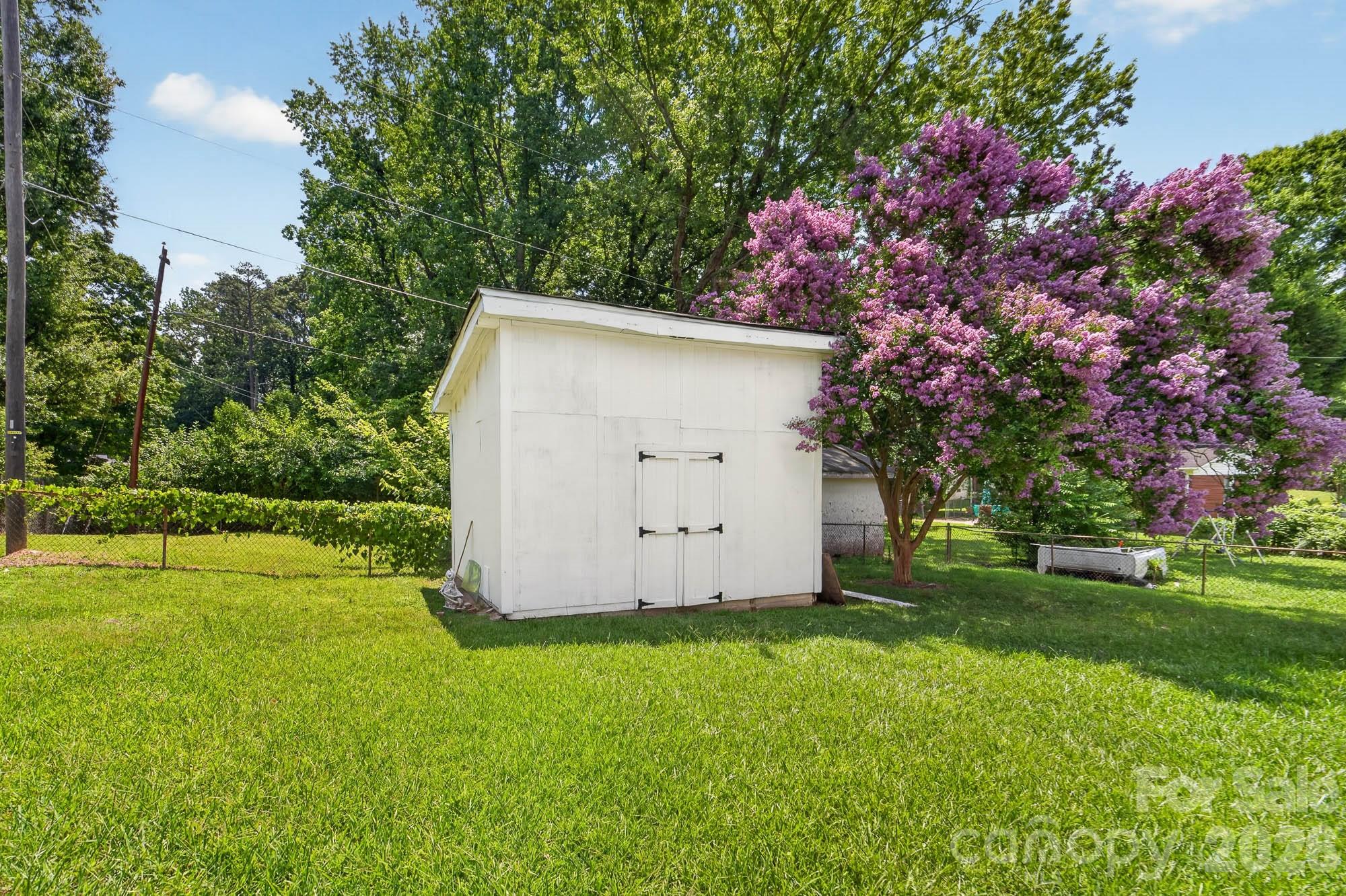 4723 Northaven Drive