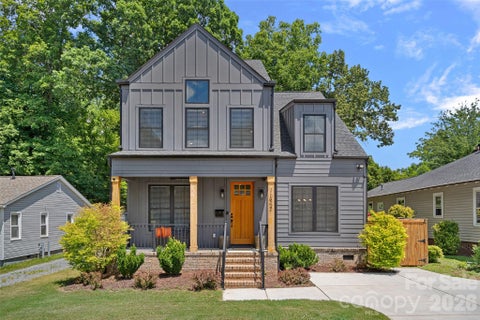 Photo of 1642 Longfellow Street, Charlotte, NC 28205 (MLS # 4394987)