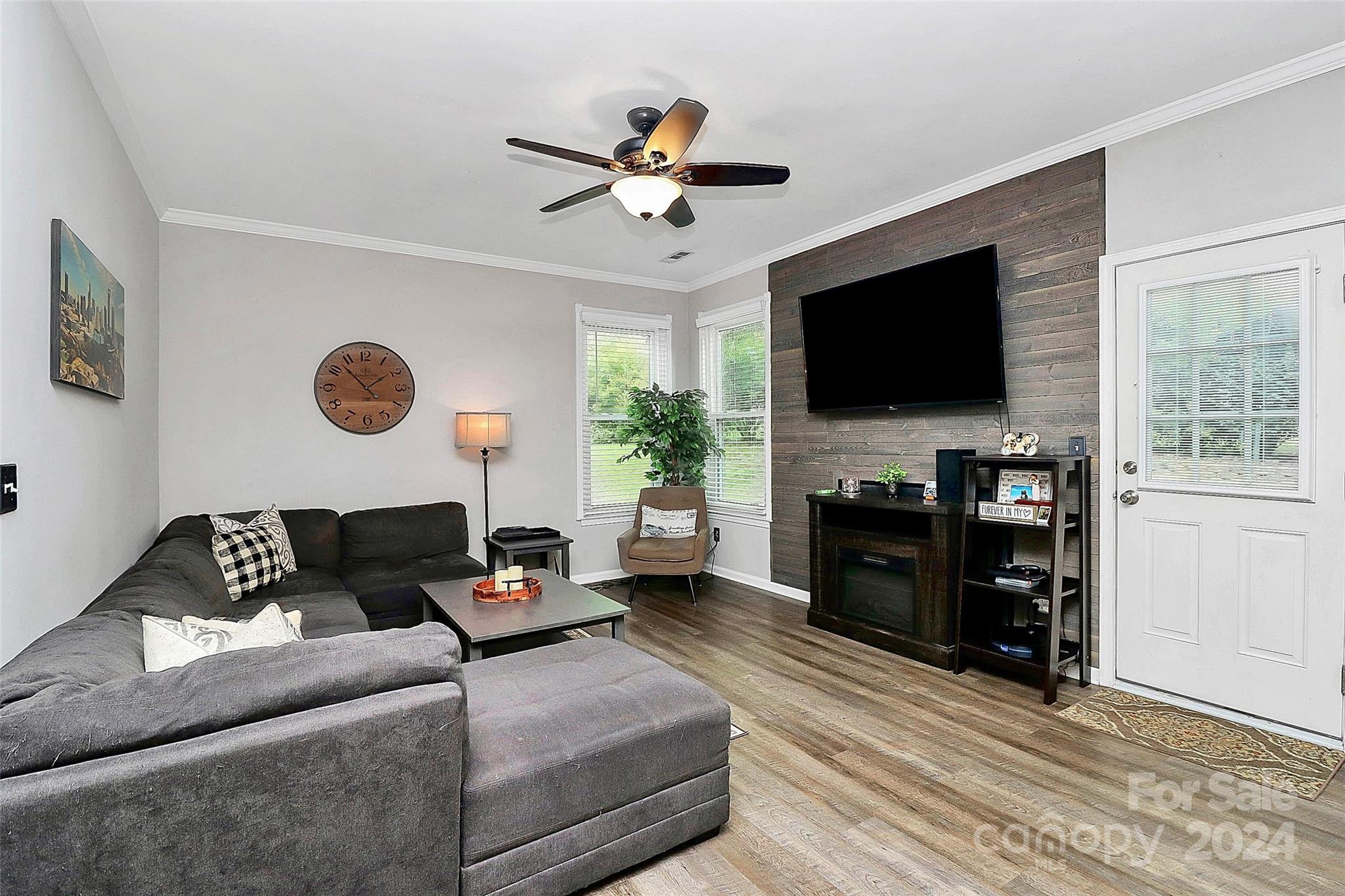 Regent Park - Residential