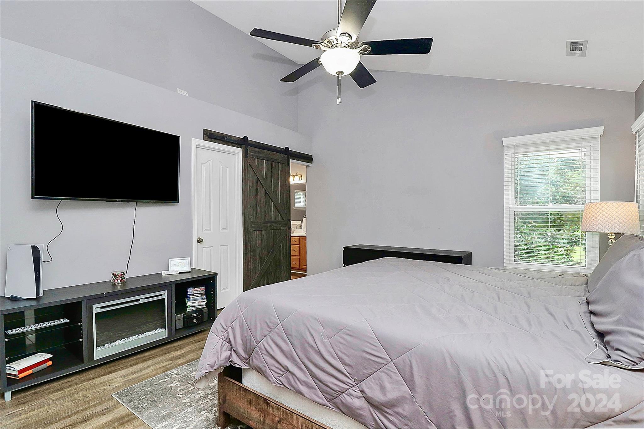 Regent Park - Residential