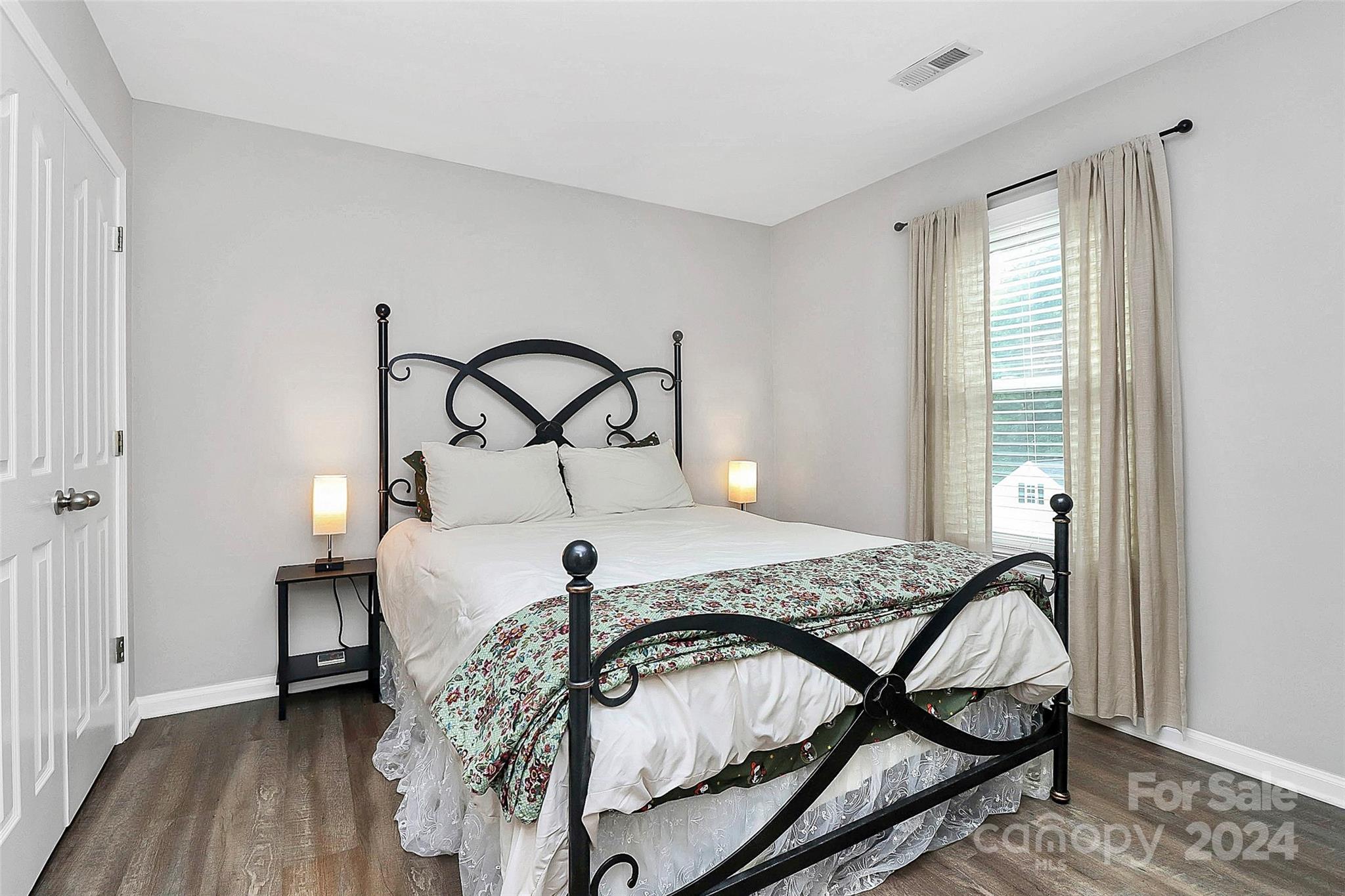 Regent Park - Residential