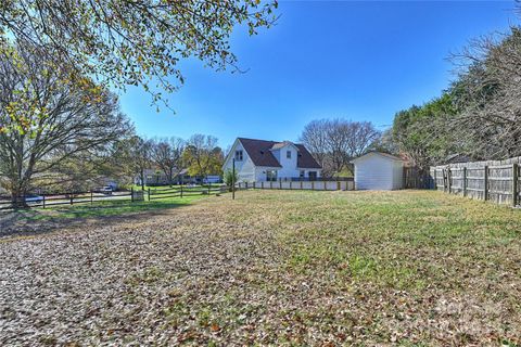 A home in Fort Mill