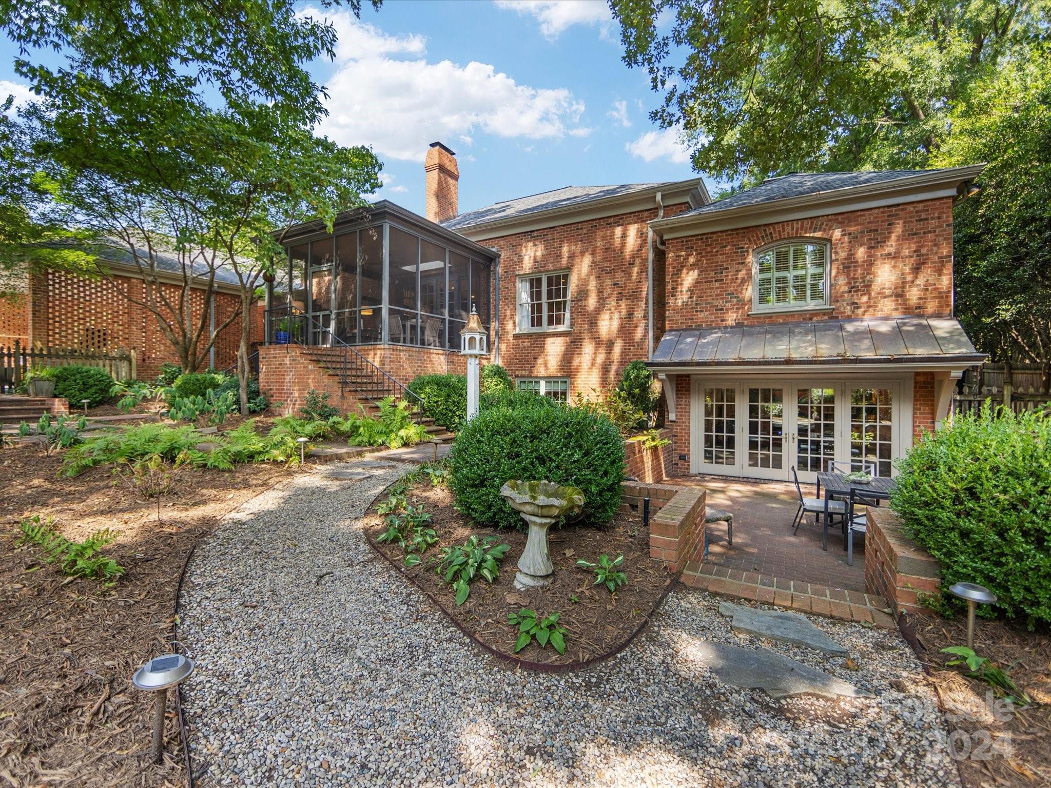 Foxcroft - Residential