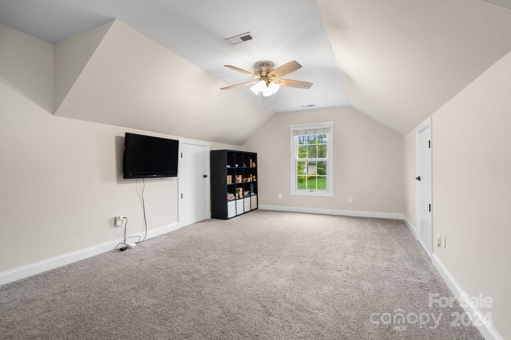 Cramer Woods - Residential